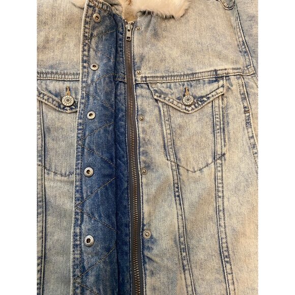 American Eagle Faux Shearling-Lined Denim Jacket With Button & Zip Closure XS - Picture 4 of 14